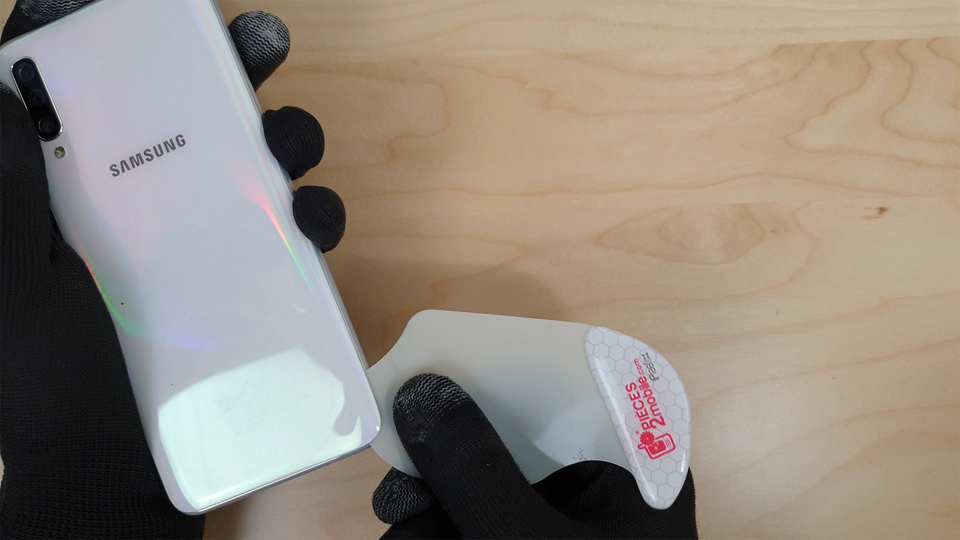 Comment Recoller Une Vitre De Four Réparer un Samsung Galaxy A70 tombé dans l'eau - réparation réussie